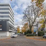 Hamburg City Apartment Freshly Renovated