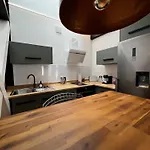 Neues Exclusives 2 Schlafzimmer Apartment Hamburg