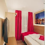 Hotel Luckys Inn Gmbh