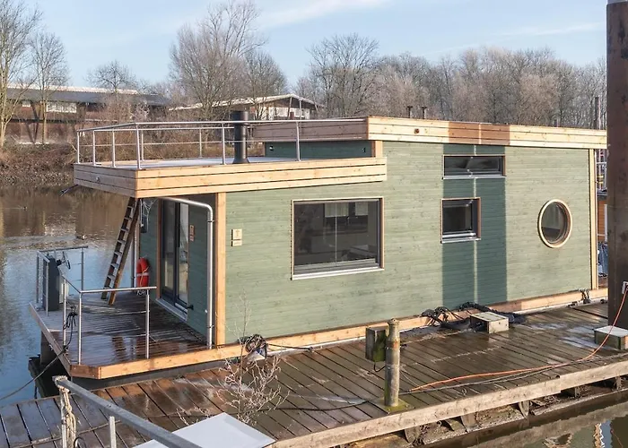 Wohnlich, Hochwertig - Hausboot Petite Mit Kamin