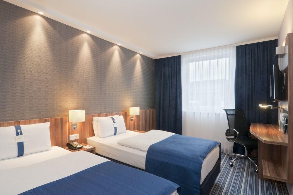 Hotel Express - St. Pauli-messe 3*