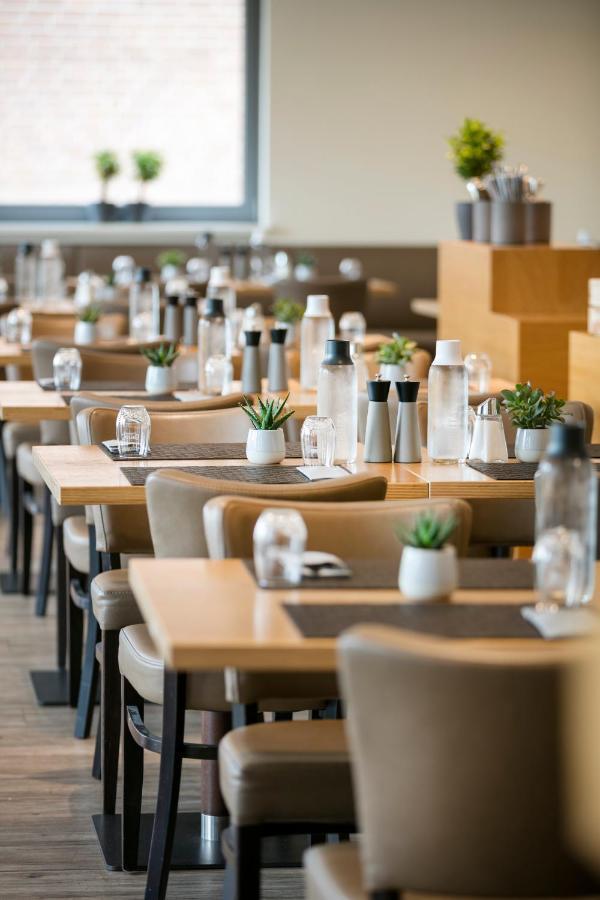 Hotel Sporthotel Hamburg 3*