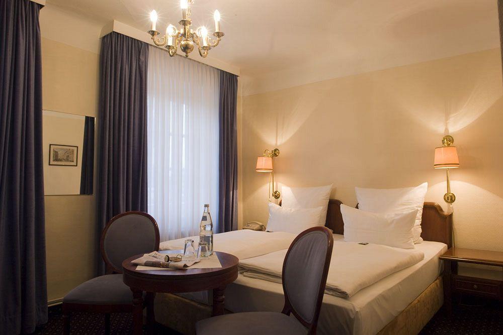 Hotel Fürst Bismarck 3*