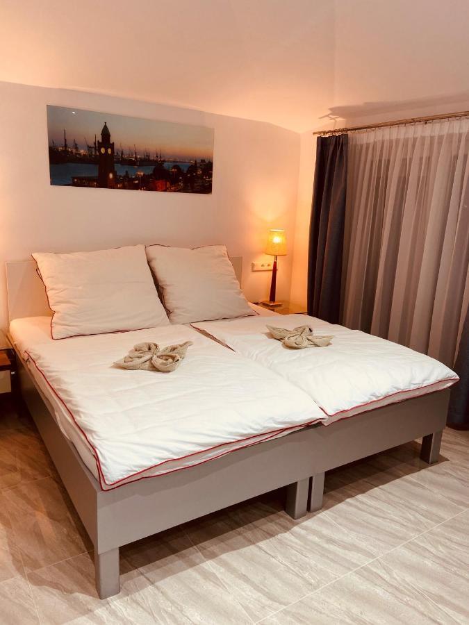 Homestay Sleep2fly Hamburg-airport *
