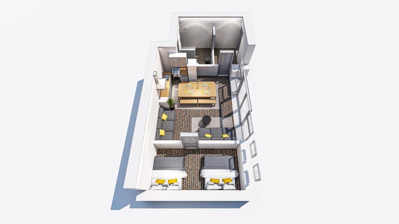 Freshly Renovated Apartamento