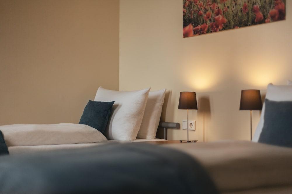 Holstenwall Neustadt 3*