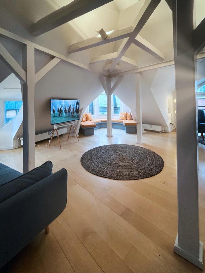 Loft-panoramablick-hafen & Elbe! Apartment