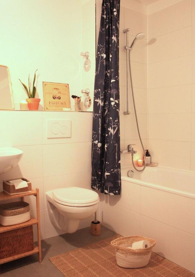 Homestay - Zentral - Volksparkstadion - Barrierefrei - Nahe A7 Hamburg