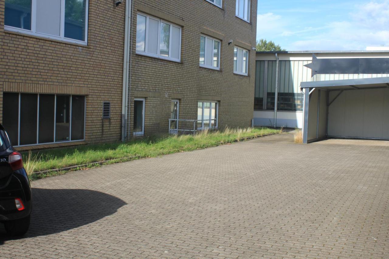 R B Am Airport - 1-4 Personen - Kueche - Smart Tv - Waschmaschine - Perfekt Fuer Geschaeftsreisende Oder Familien Apartment Hamburg
