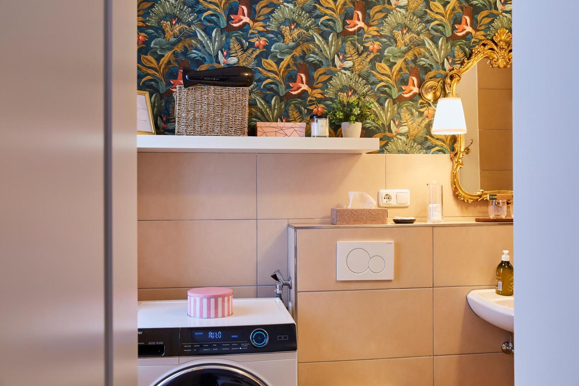 Apartment R B Am Airport - 1-4 Personen - Kueche - Smart Tv - Waschmaschine - Perfekt Fuer Geschaeftsreisende Oder Familien Hamburg