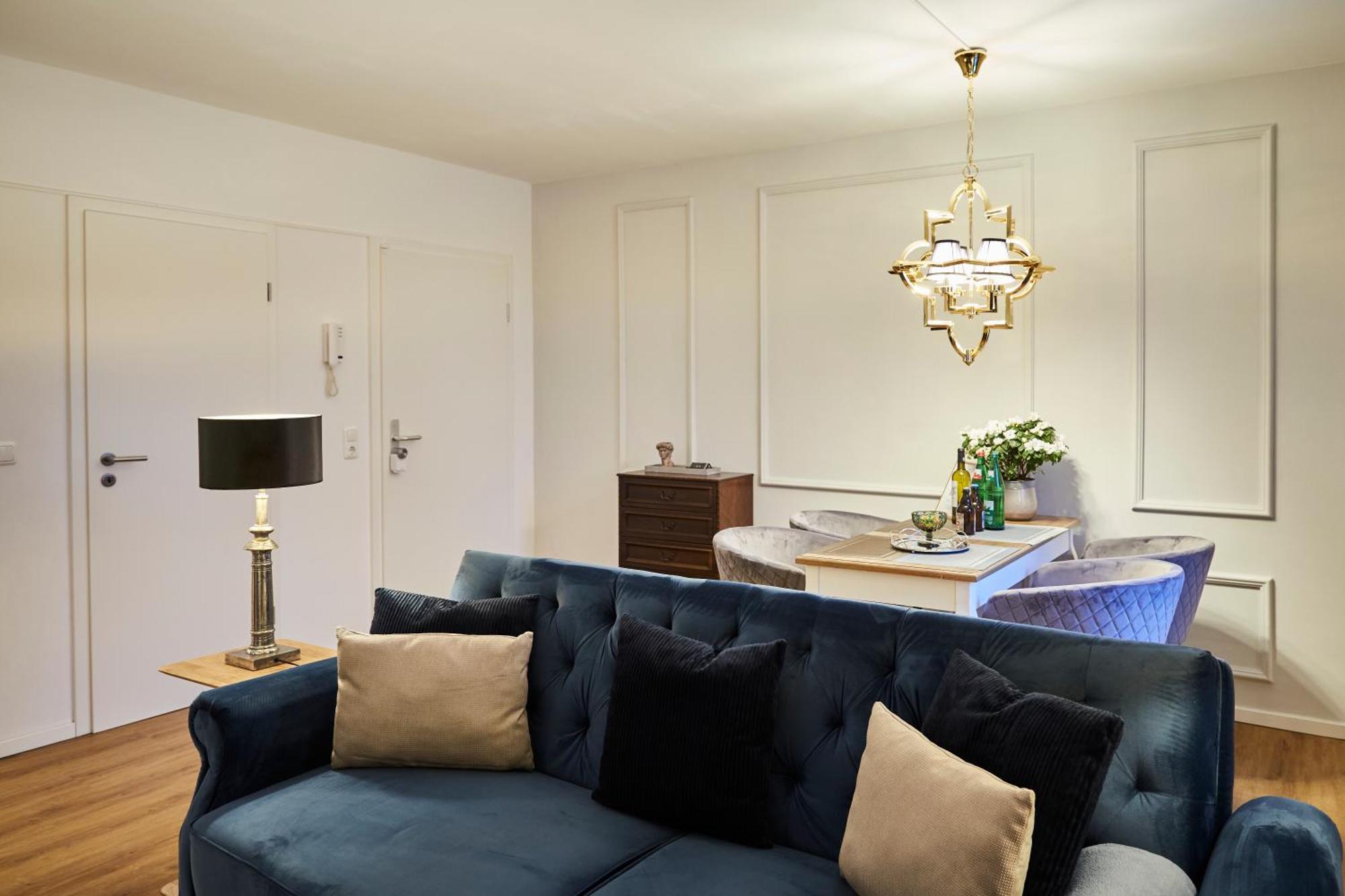 R B Am Airport - 1-4 Personen - Kueche - Smart Tv - Waschmaschine - Perfekt Fuer Geschaeftsreisende Oder Familien Apartment *
