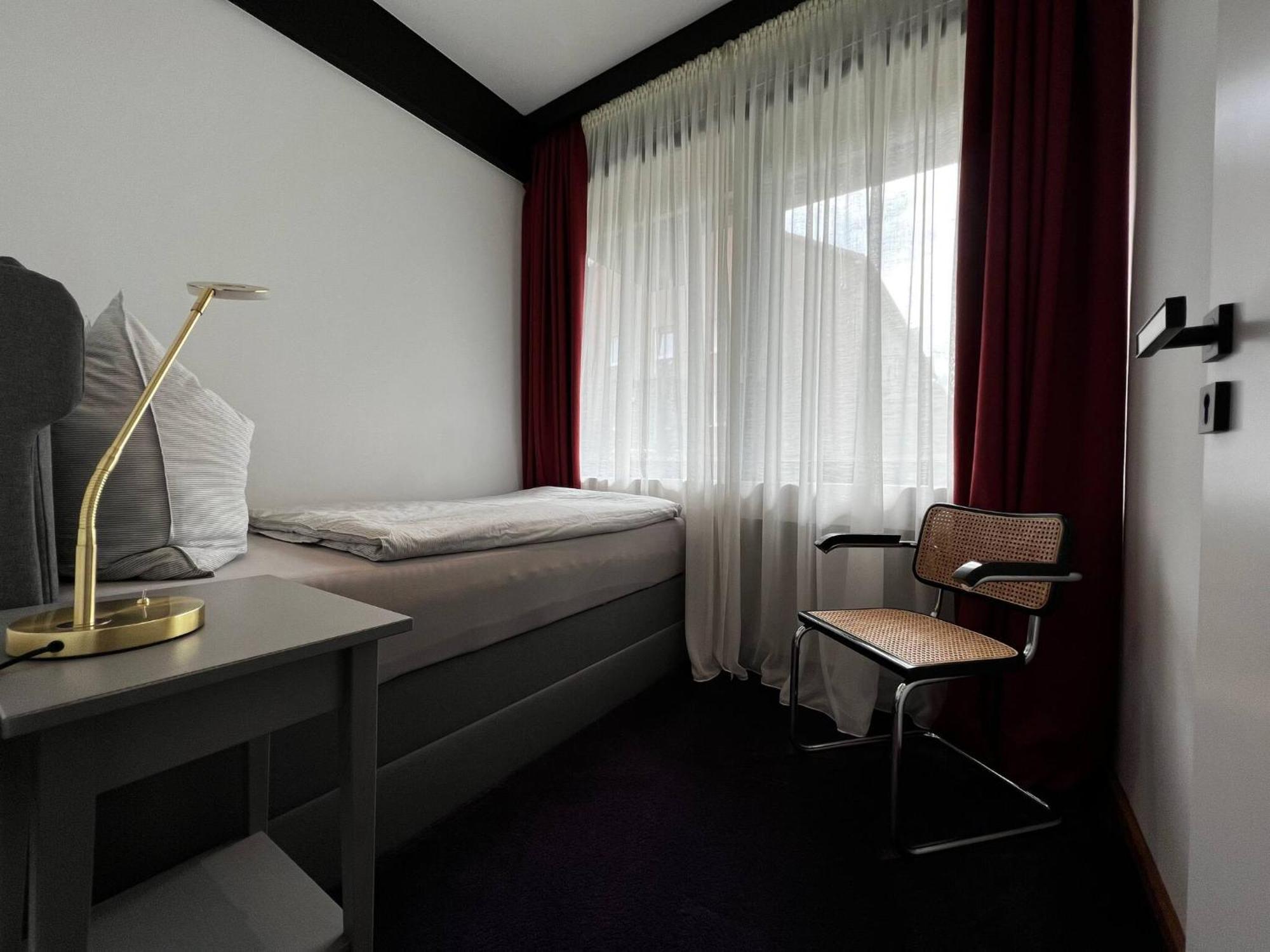 Neues Exclusives 2 Schlafzimmer * Hamburg