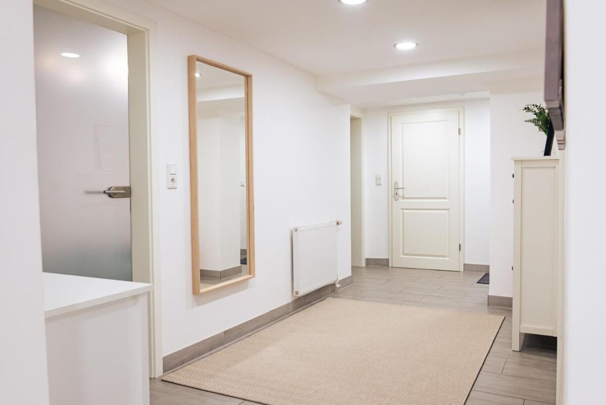 Apartment Altona - Three Bedrooms For Up To 10 *