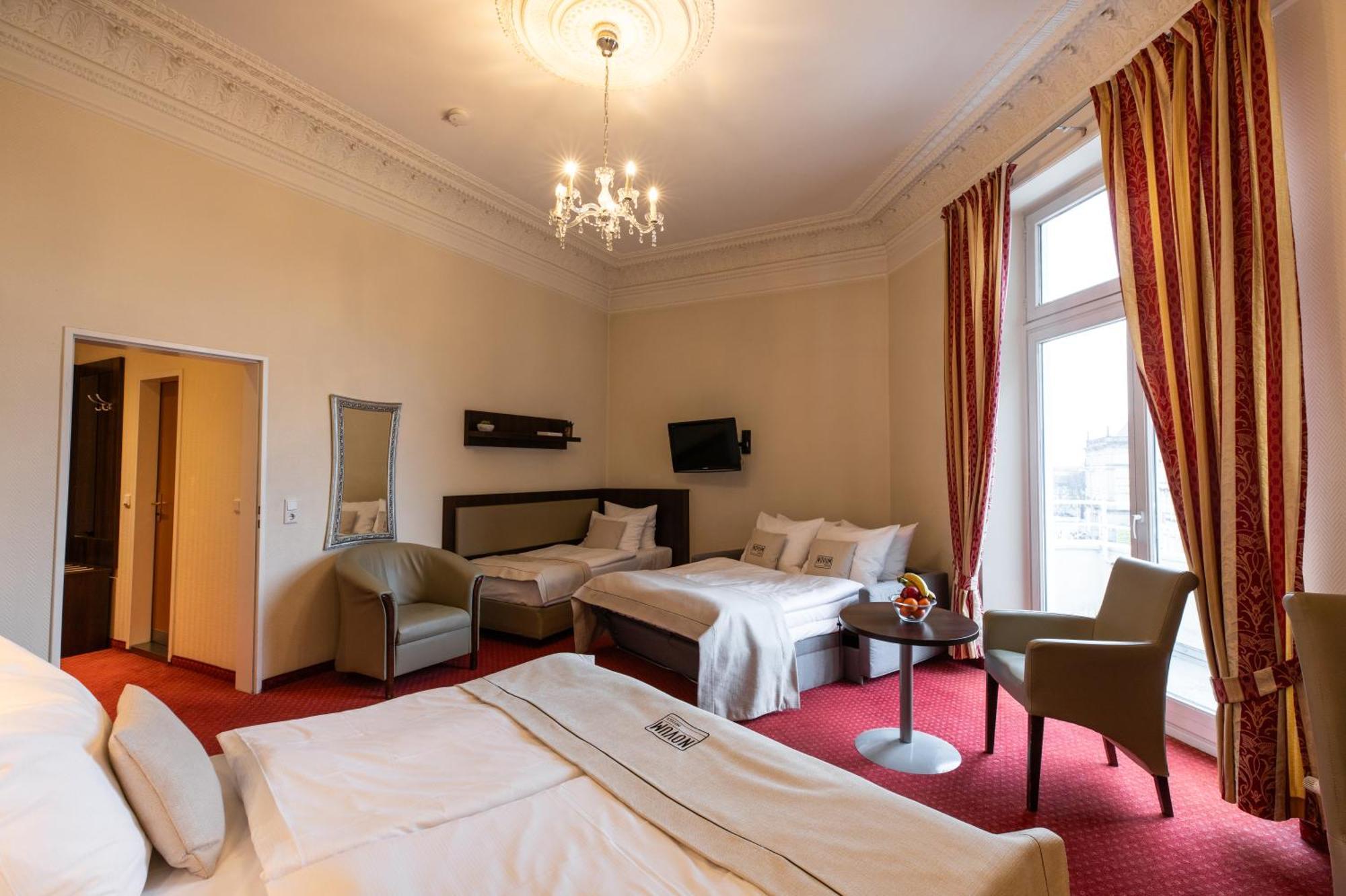 Novum Hotel Graf Moltke Hamburg 3*