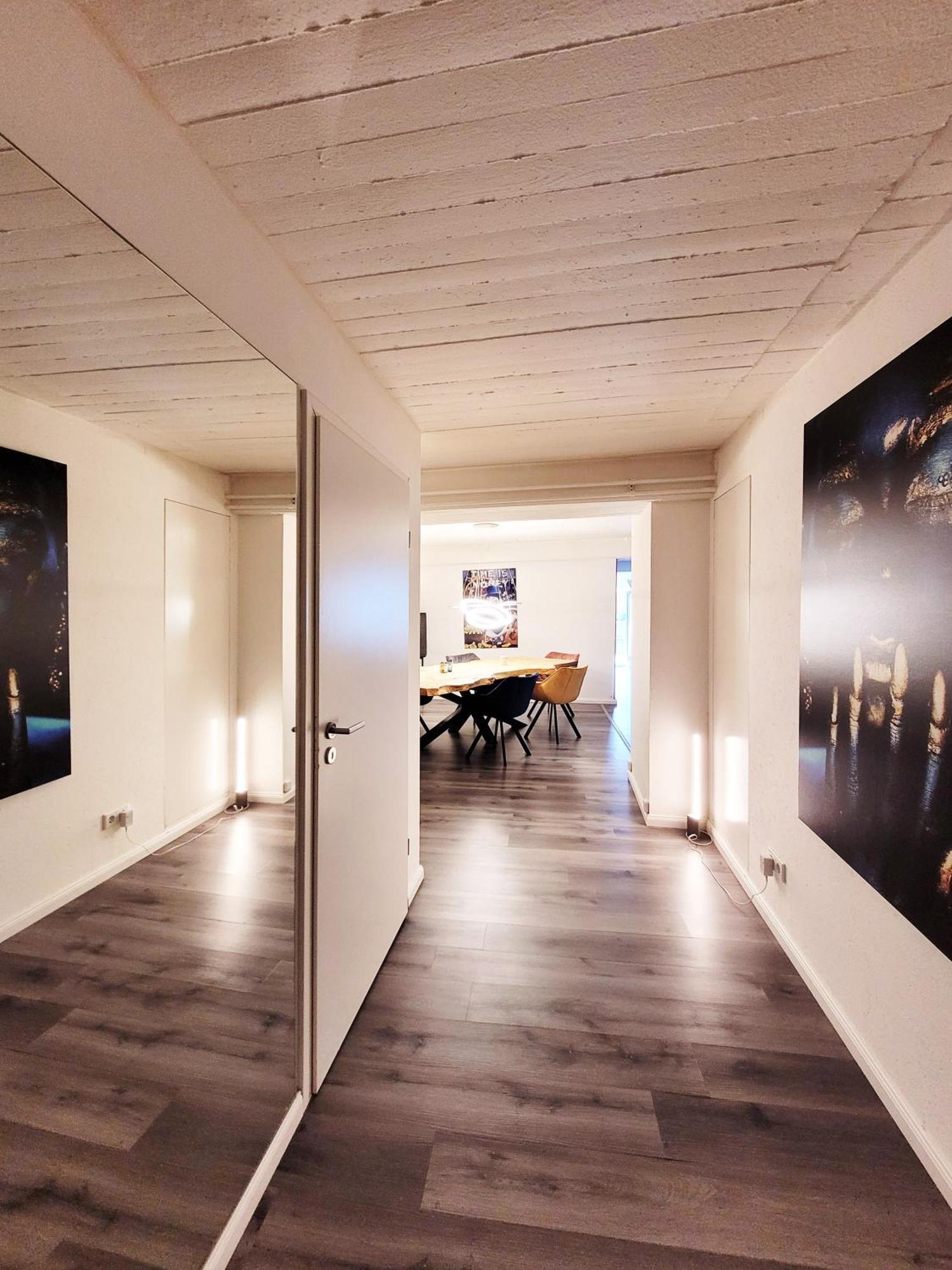 Exklusives Hafen-appartement Mit Whirlpool, Mit Wasserblick, City-nah & Eigenem Parkplatz Apartamento