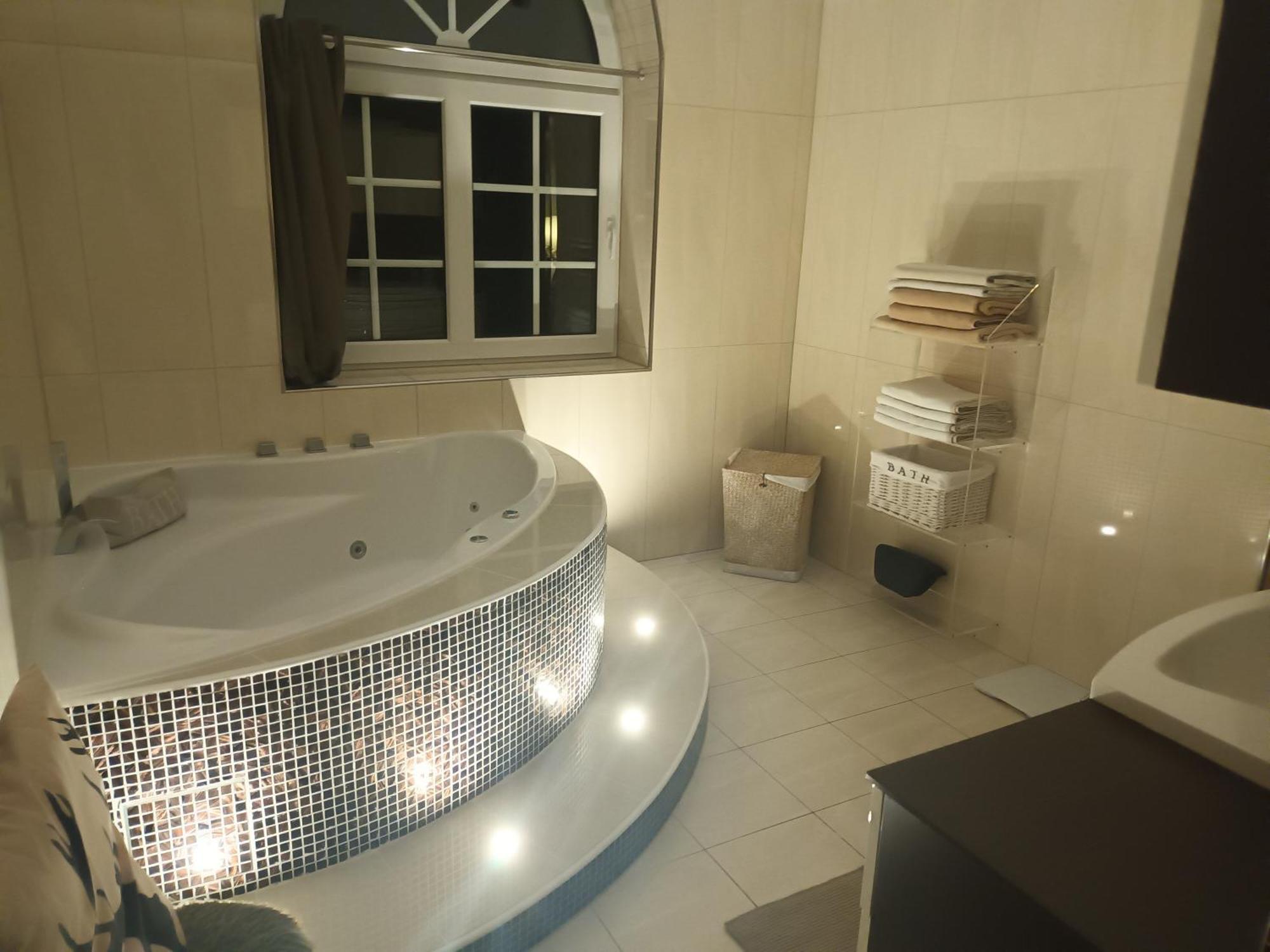 Exklusive Traumvilla Mit Sauna *