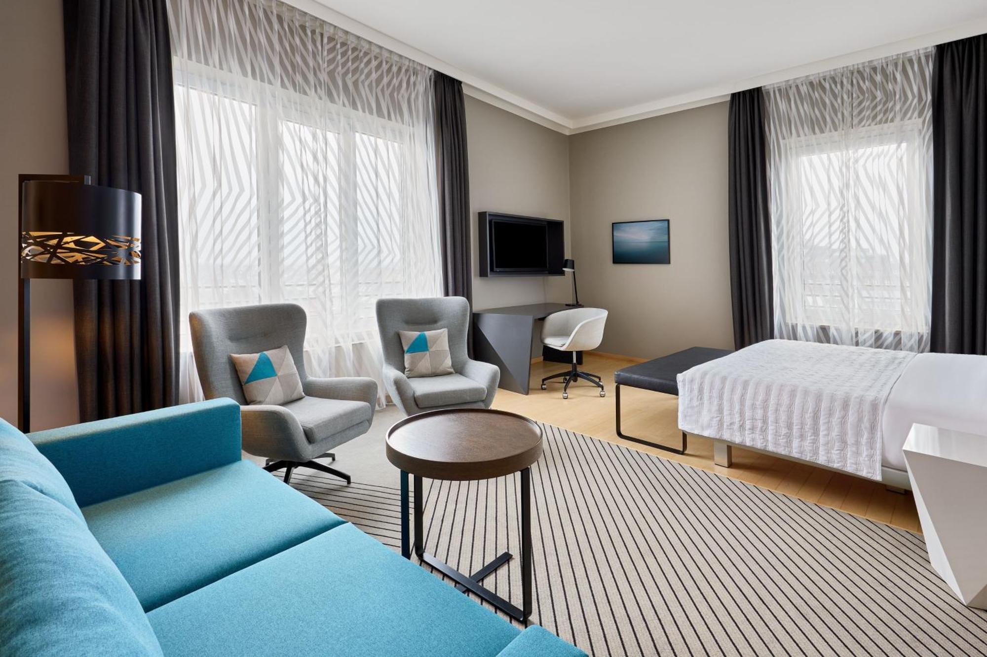 Le Méridien Hotel 5*