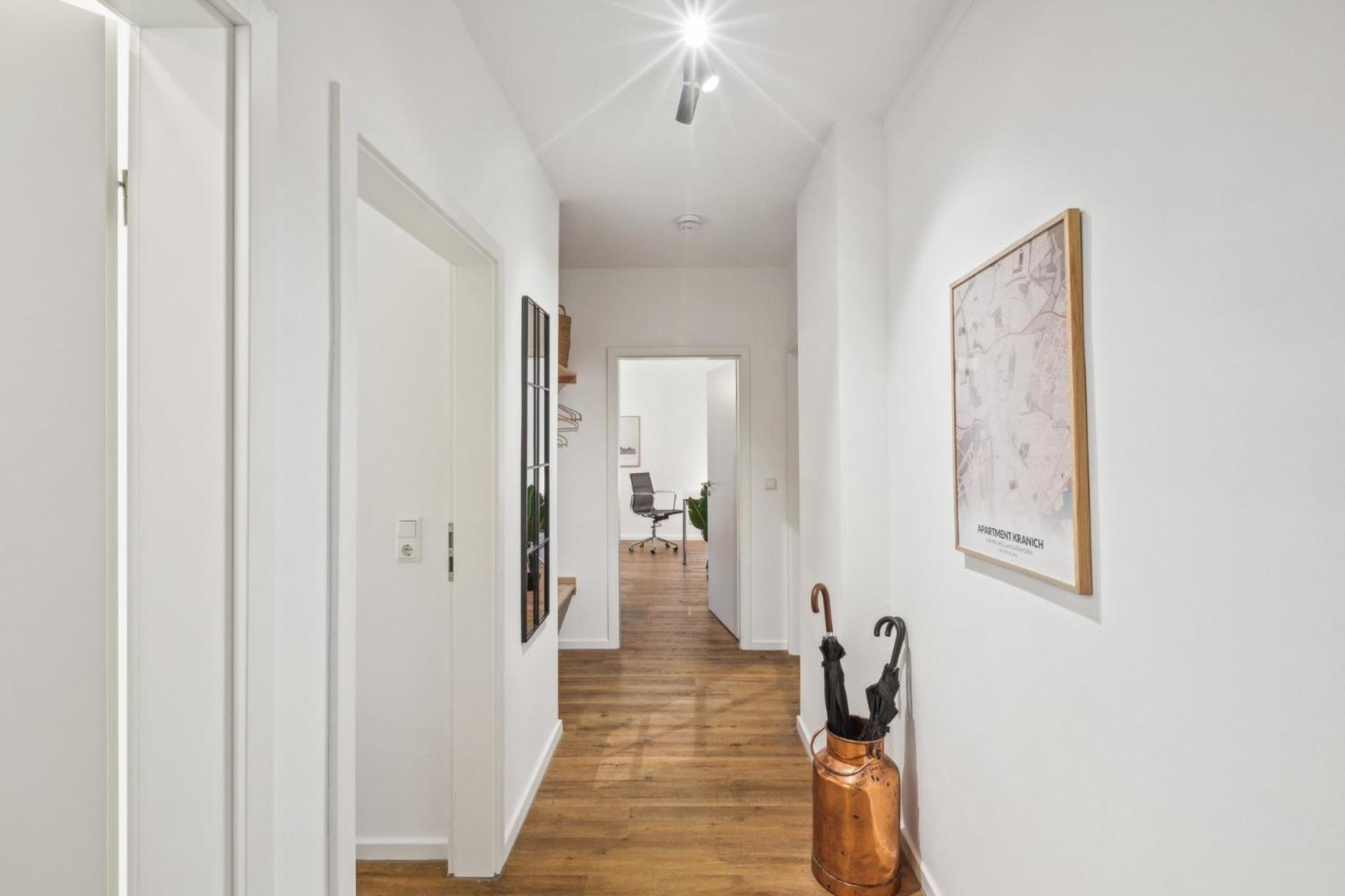 Business Kranich: 3 Zimmer, Infrastrukturlage Hh Langenhorn, Naehe Airport Apartment Hamburg