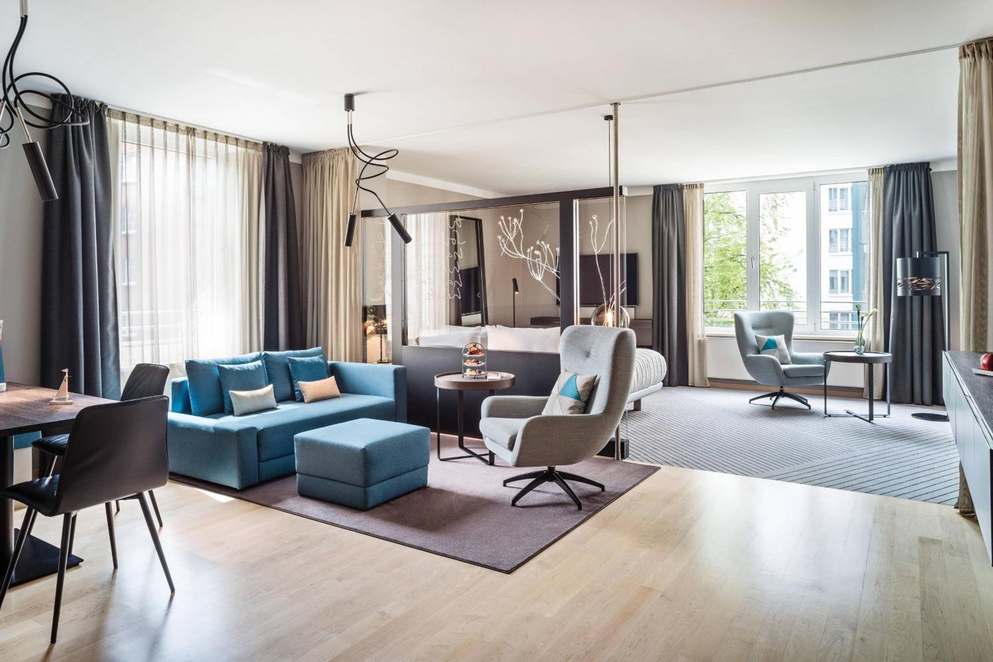 Le Méridien Hotel 5*