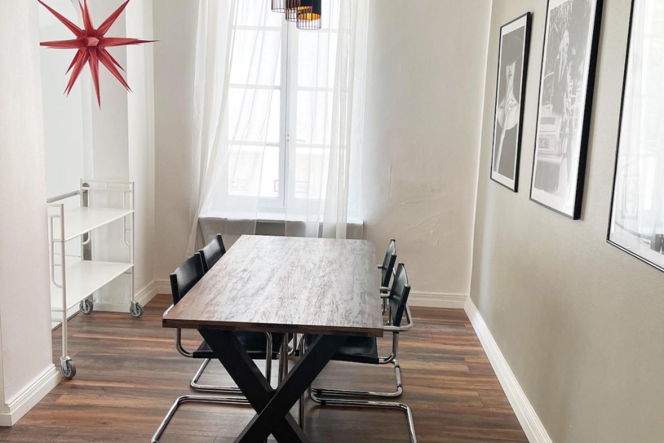 Apartment 90sqm Unique Living Near The Alster
