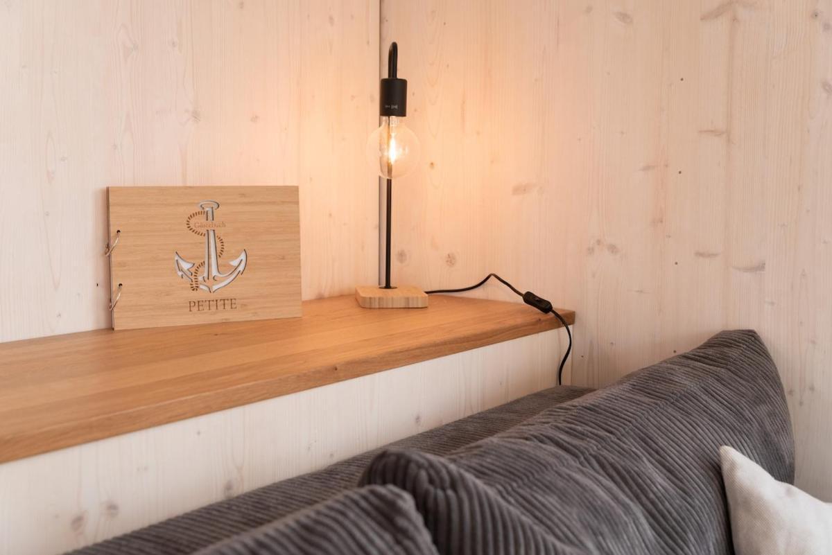 Wohnlich, Hochwertig - Hausboot Petite Mit Kamin Botel Hamburgo