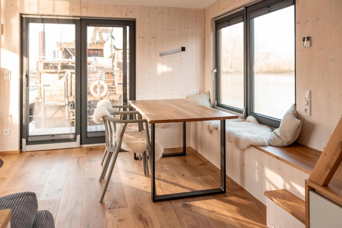 Wohnlich, Hochwertig - Hausboot Petite Mit Kamin * Hamburgo