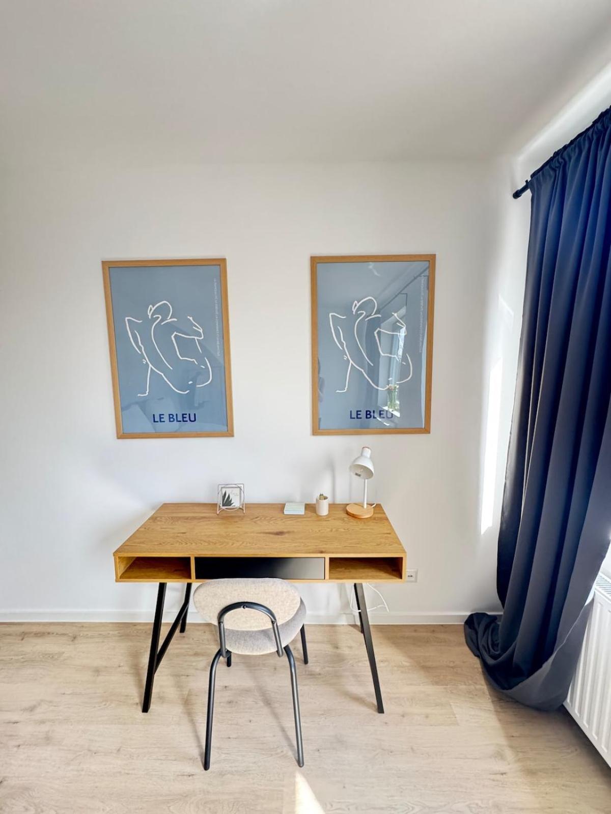 Apartment 2-zimmer-wohnung In Am Flughafen *