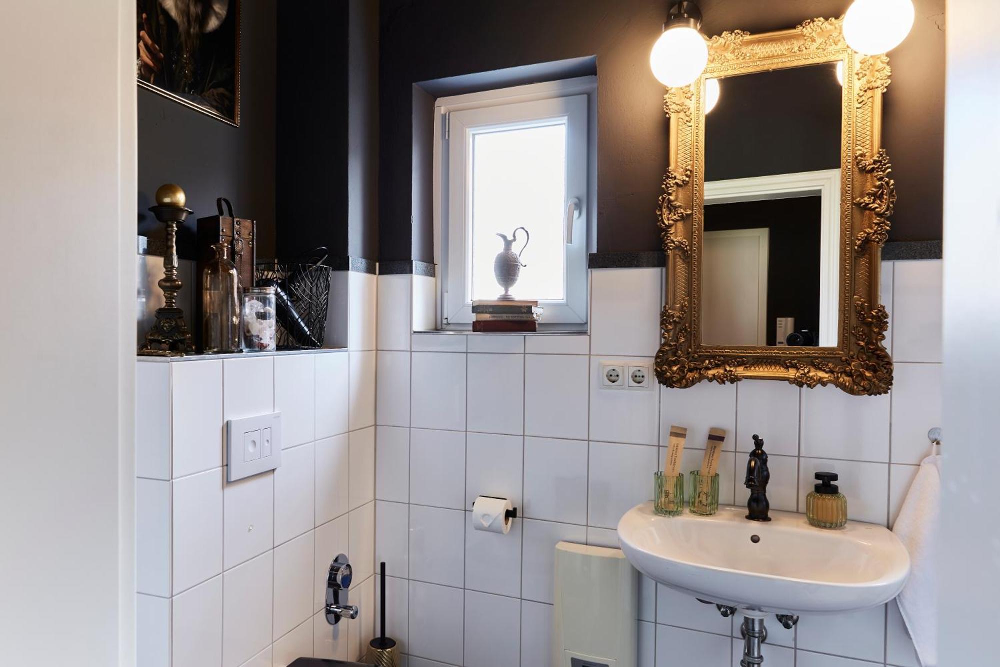 Little Wizard Apartment Hamburg - Bis 4 Personen - 44 Qm - Kostenloser Parkplatz *