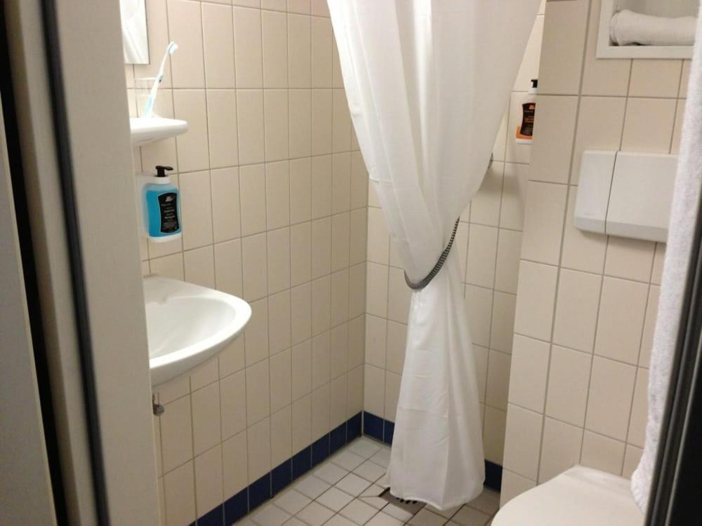 Hotel Bettenburg & *