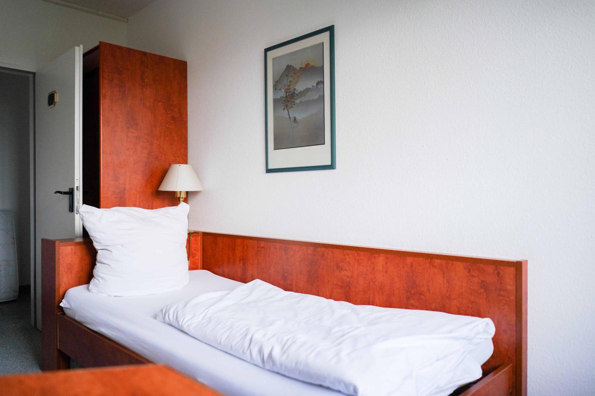 Hotel Bettenburg & *