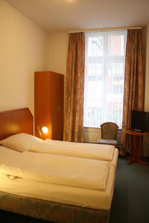 Alameda Hotel