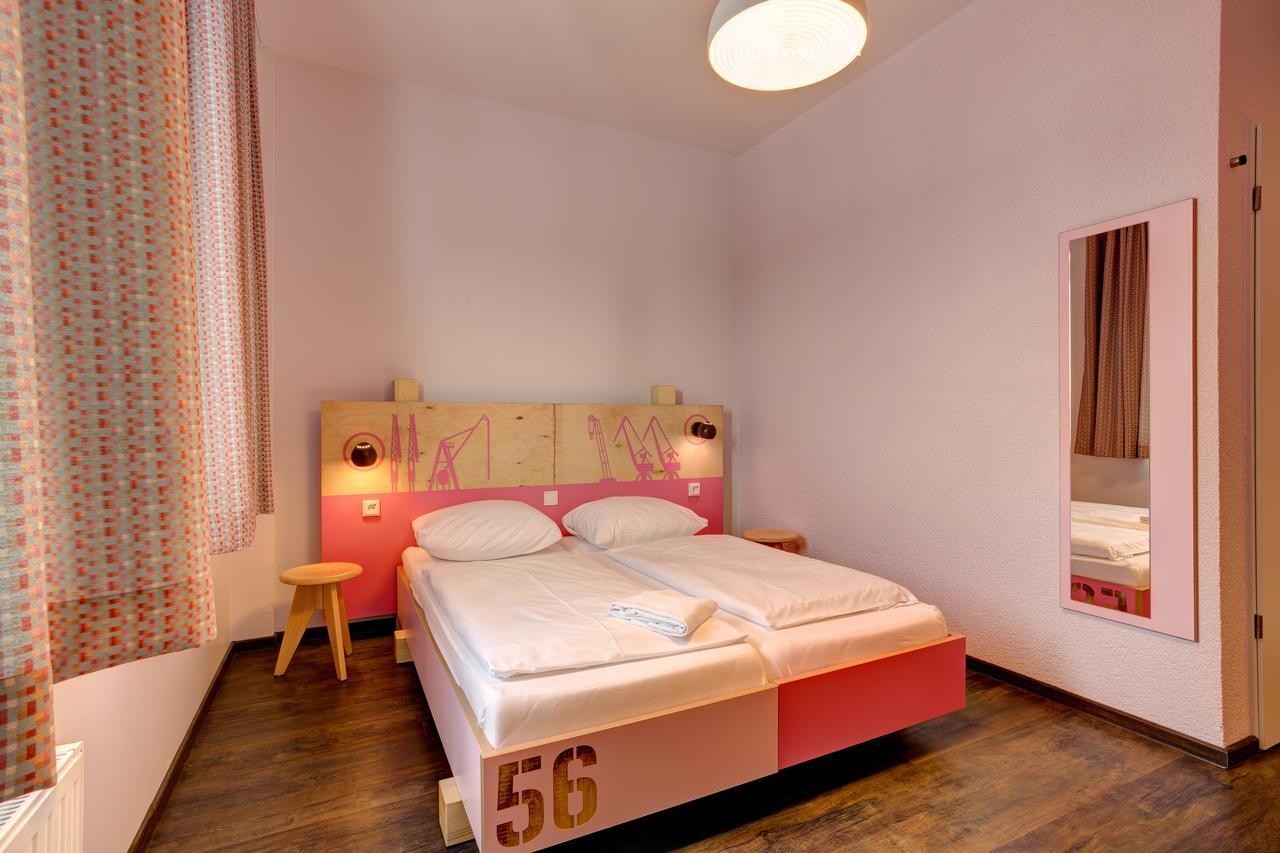 Meininger Center Hotel 3*