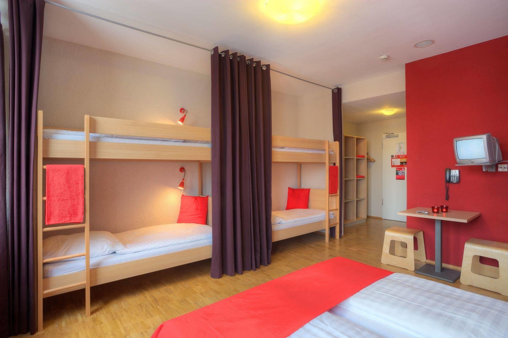 Meininger Center Hotel