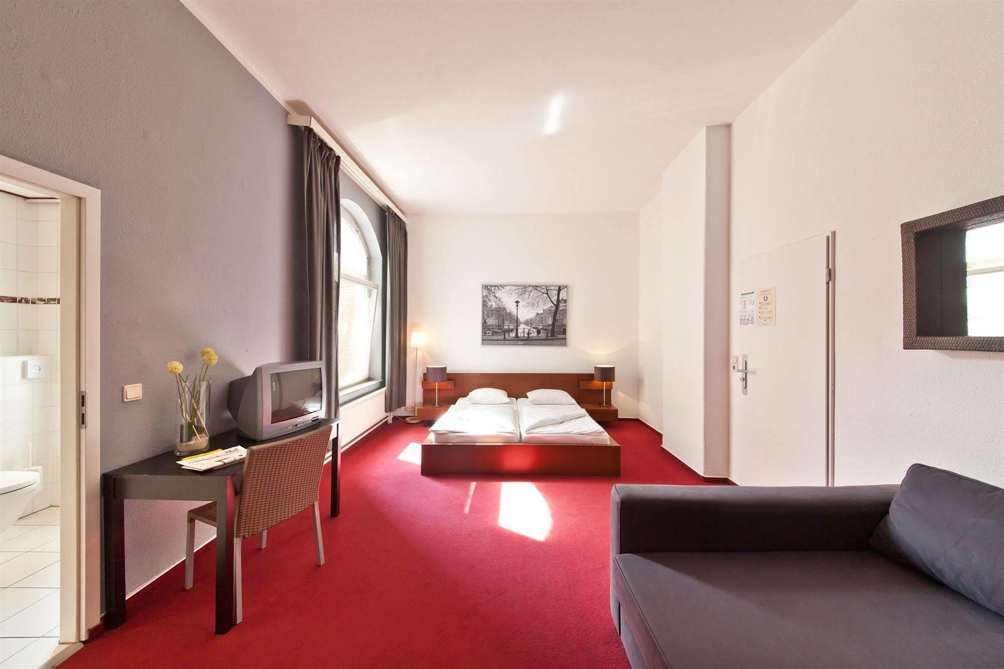Hotel Holstenwall Neustadt 3*