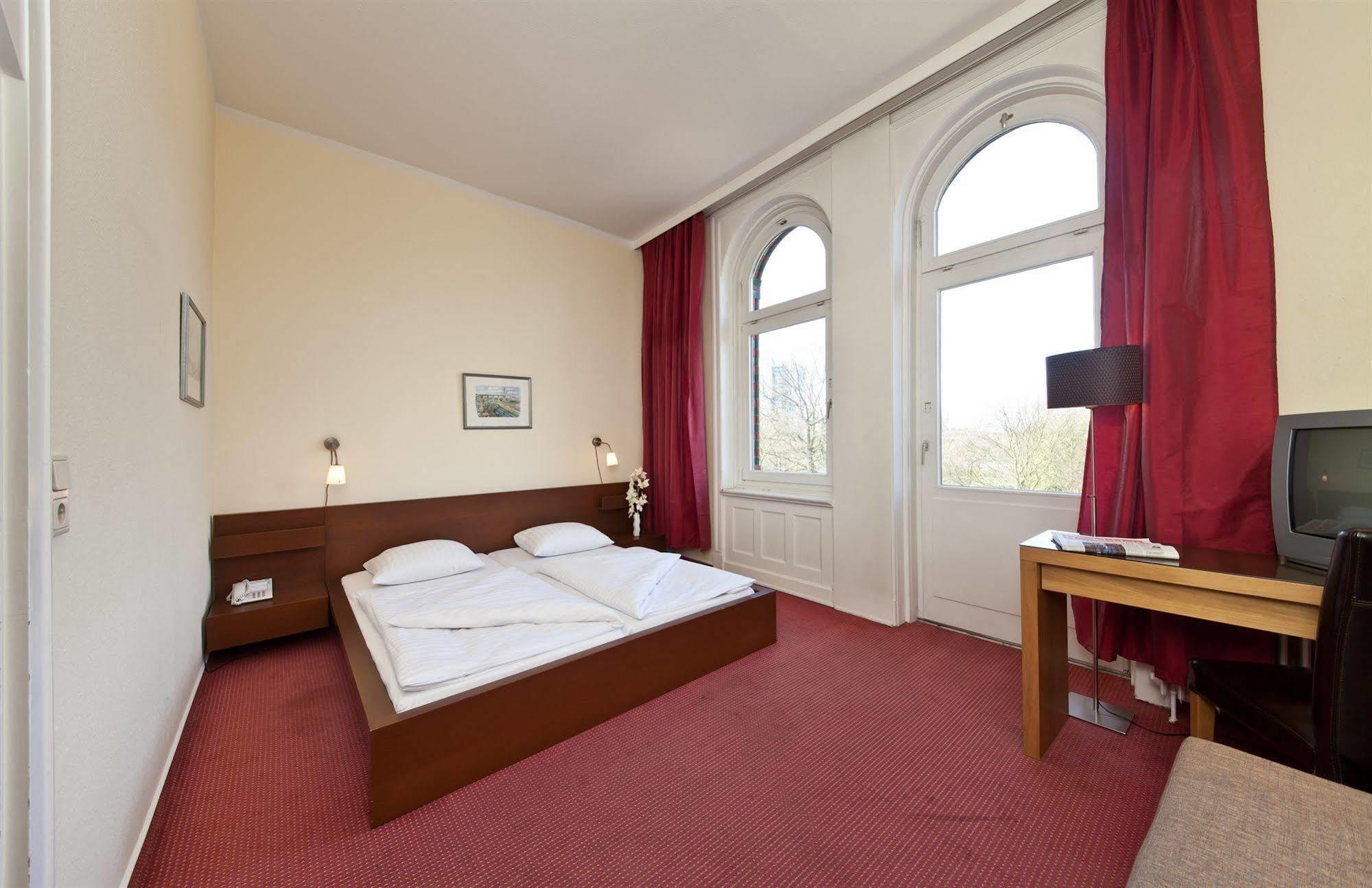 Holstenwall Neustadt Hotel