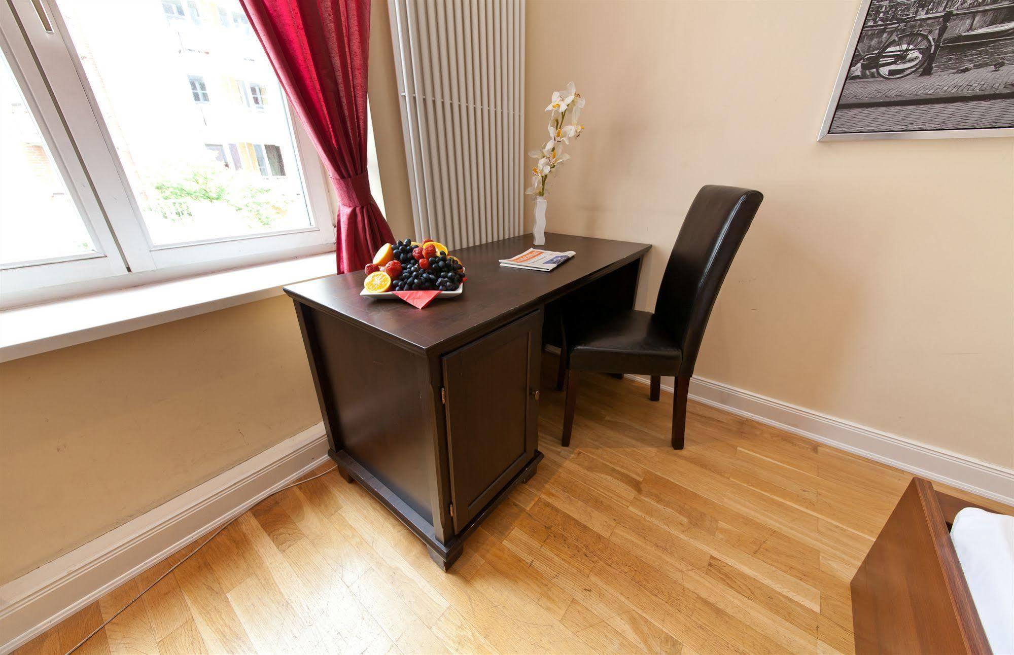 Holstenwall Neustadt Hotel 3*