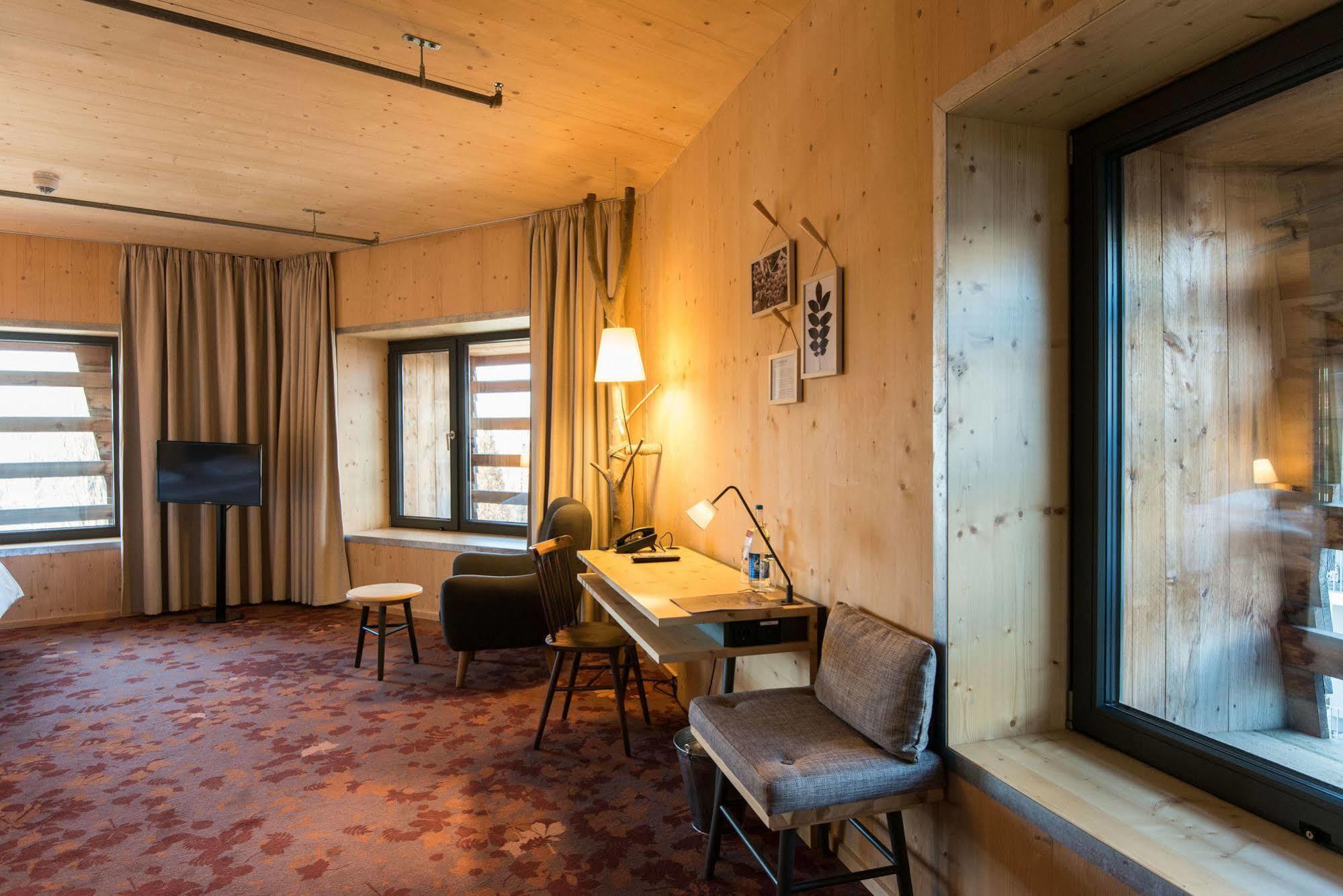 Raphael Wälderhaus 3*