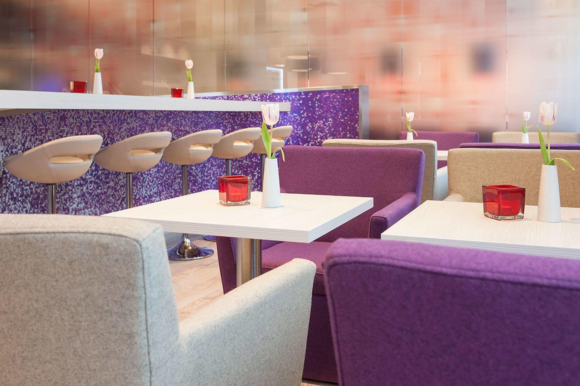 Intercityhotel Dammtor-messe 4*