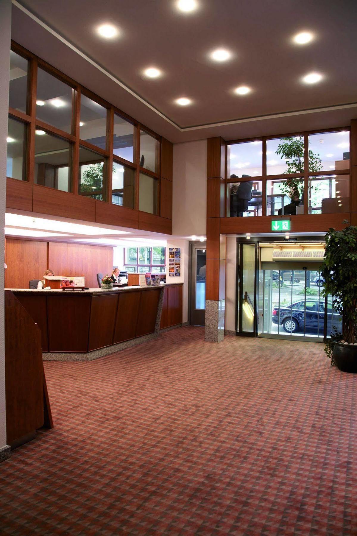 Baseler Hof 4* Hamburgo