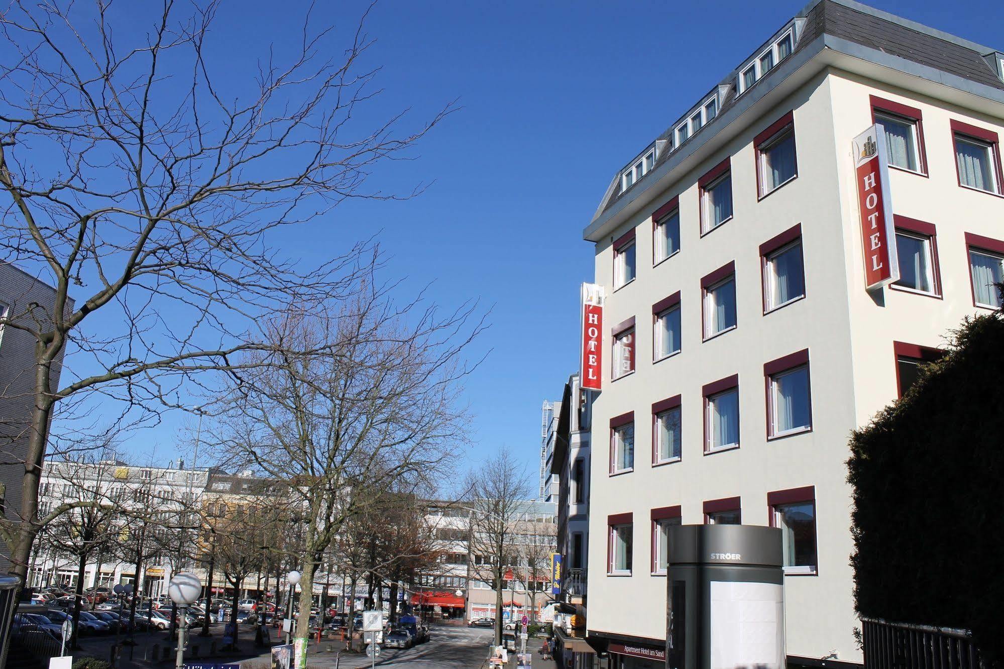 Am Hotel Hamburg-Harburg