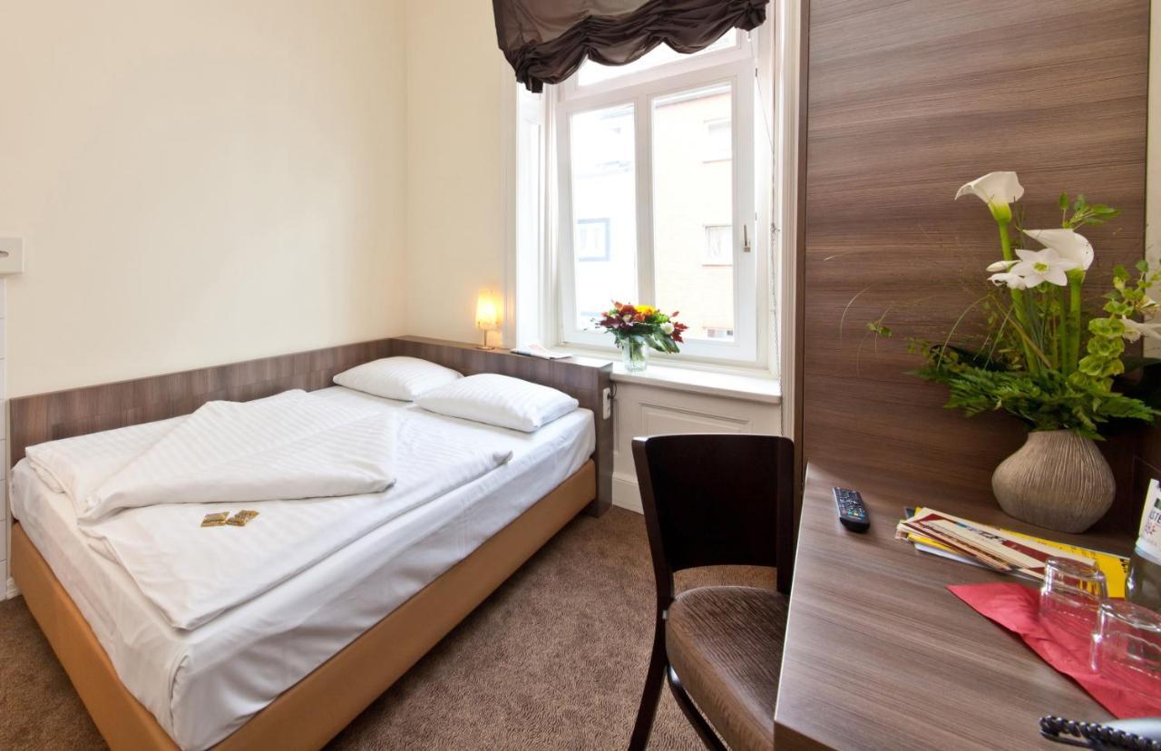 Koenigshof 3* Hamburgo
