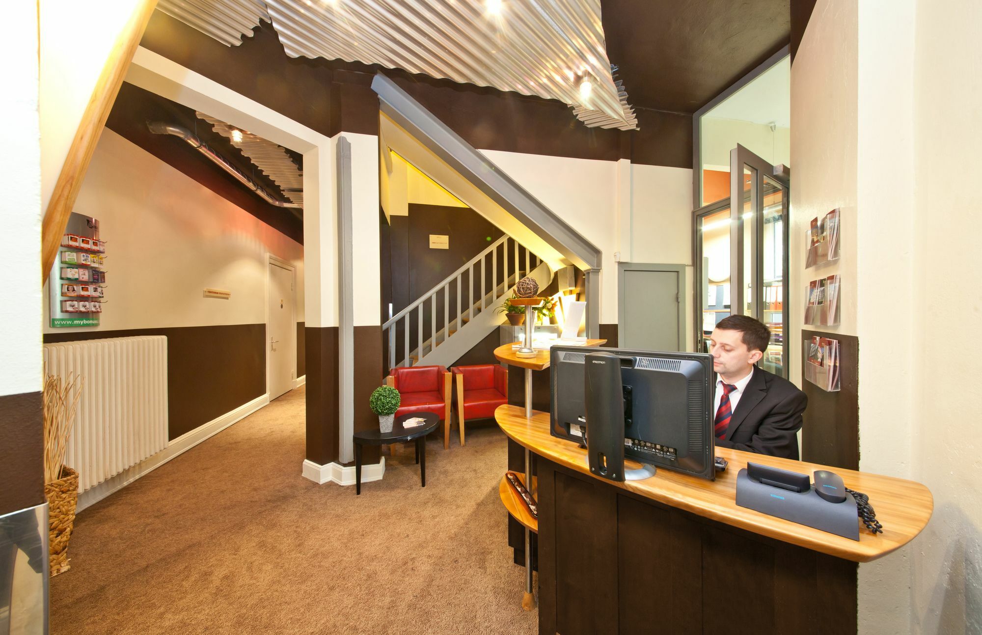 Koenigshof Hotel