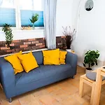 Spacious Apartment In Urban Location
