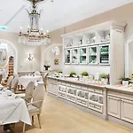 Fairmont Hotel Vier Jahreszeiten