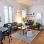 100 M2 Central City Loft
