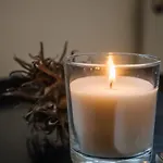 Doppelbett In Heller Wohnung