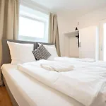 Studio For 4 Guests In Hamburg Rotherbaum