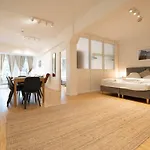 Hamburg City Center Apartment