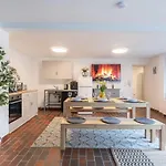Hamburg City Apartment