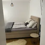 Eine Kleine Gemuetliche Wohnung